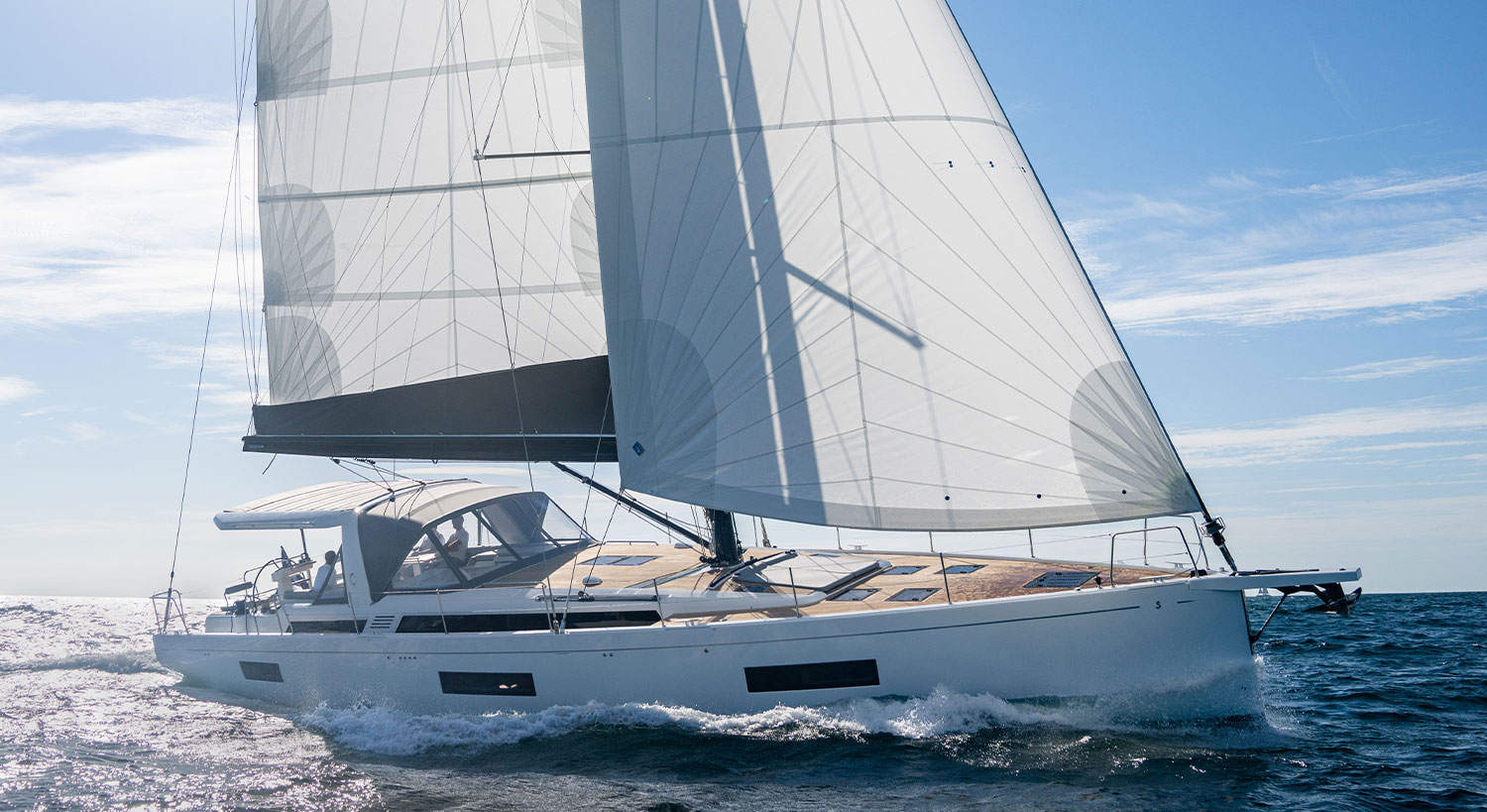 oceanisyacht-ext1.jpg